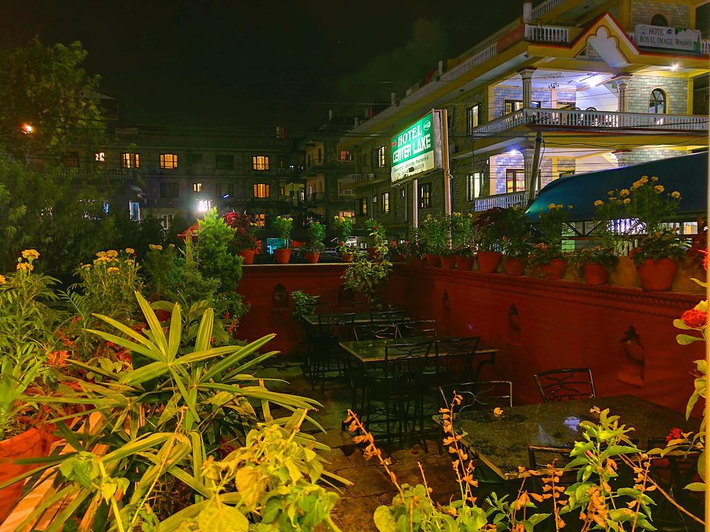 Hotel Center Lake Похара Екстериор снимка